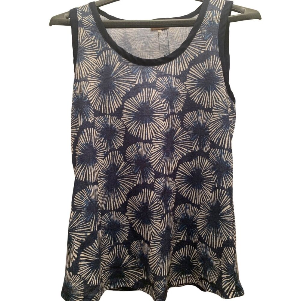 Crosby Women Tank Top Sz M Navy Blue/Beige Back-Button Stretch Artsy Modern City